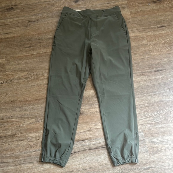 Men's Olive Green Members Mark Joggers - Picture 1 of 7